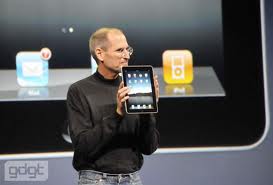 Steve Jobs Memperkenalkan iPad